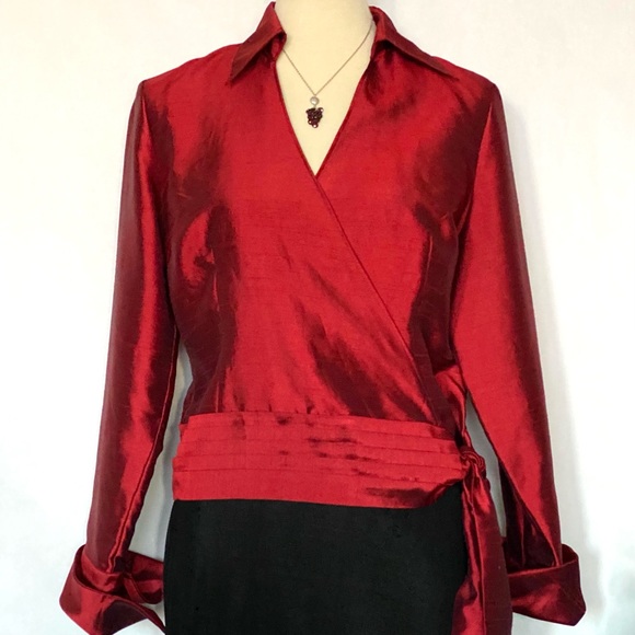 ⭐️HOST PICK⭐️ Coldwater Creek Glamour Wrap Blouse - Picture 3 of 16